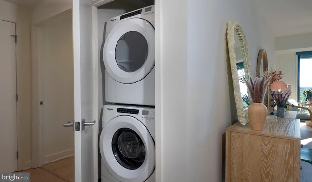 $3,406 | 4710 Elm Street, Unit 1BE2901, Bethesda, MD 20814