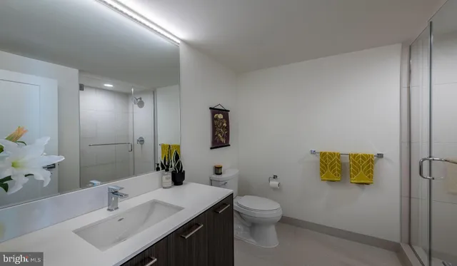 $3,406 | 4710 Elm Street, Unit 1BE2901, Bethesda, MD 20814