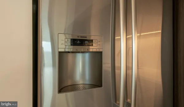 $3,442 | 4710 Elm Street, Unit 1BE2901, Bethesda, MD 20814