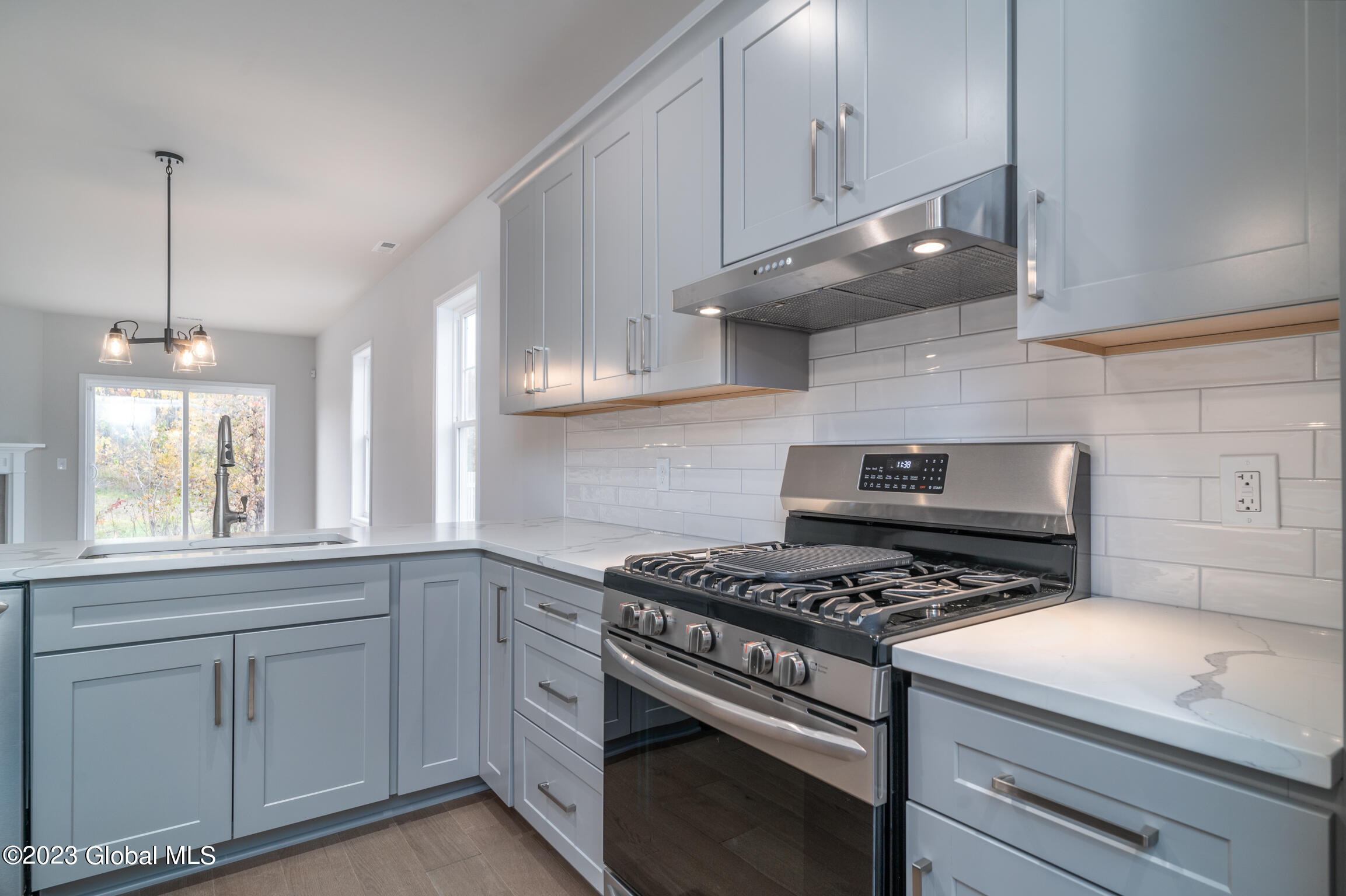 16 Priddle Lane Colonie, NY 12110 - Photo 6 of 18 Meadowdale Estates