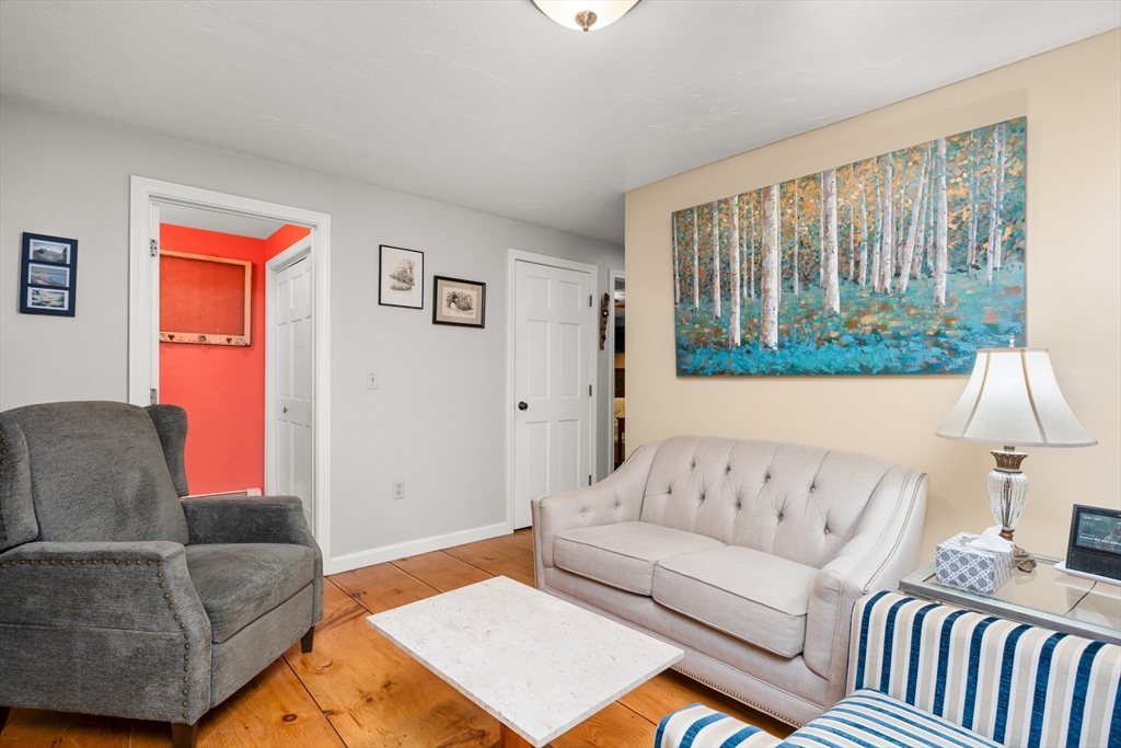 7 Barnside Lane Sandwich, MA 02563 - Photo 18 of 41