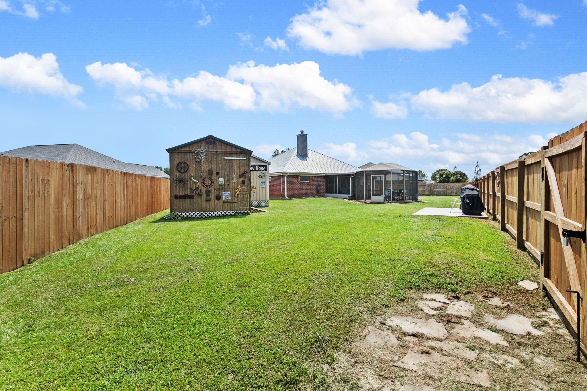 16898 Sugar Loop Foley, AL 36535 - Photo 62 of 67 Yard