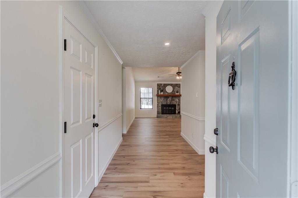 222 Ryan Road Winder, GA 30680 - Photo 4 of 29