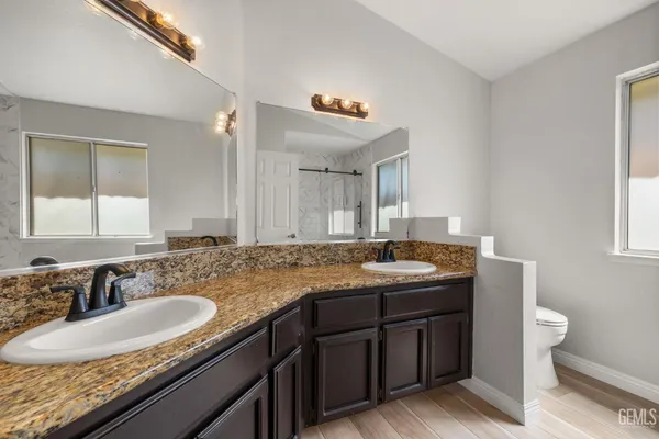 $395,000 | Undisclosed Address, Bakersfield, CA 93312