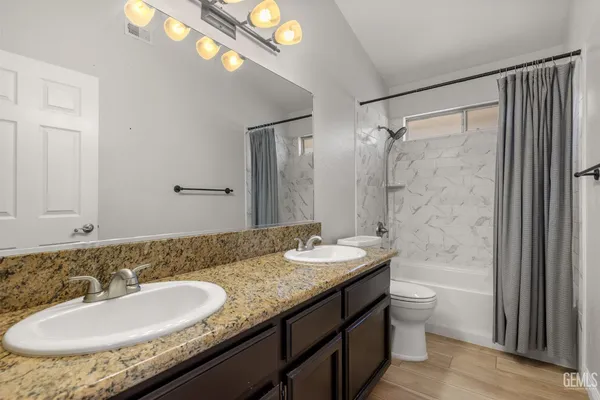 $395,000 | Undisclosed Address, Bakersfield, CA 93312