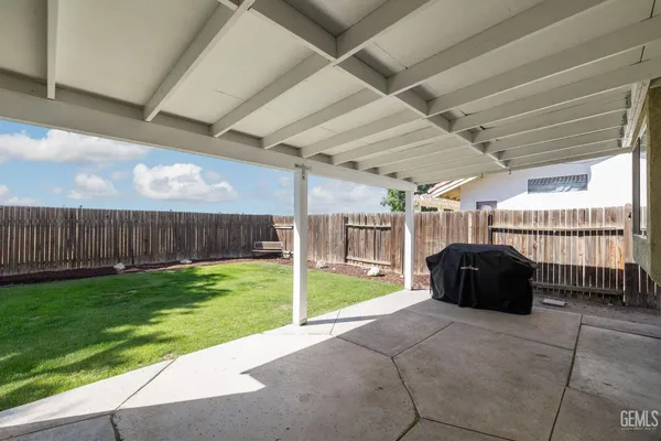 $395,000 | Undisclosed Address, Bakersfield, CA 93312