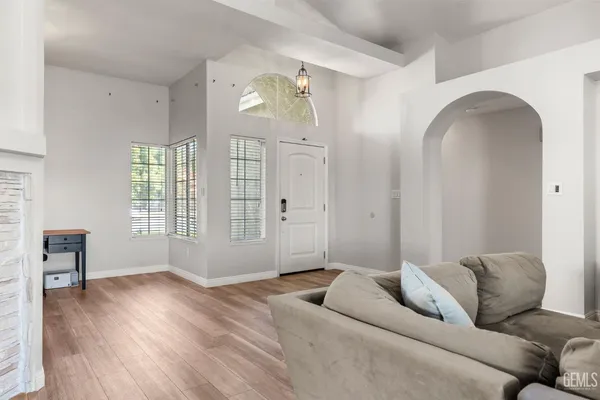 $395,000 | Undisclosed Address, Bakersfield, CA 93312