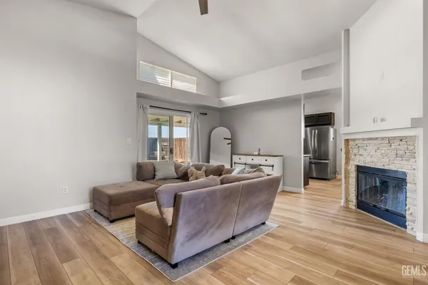 $395,000 | Undisclosed Address, Bakersfield, CA 93312