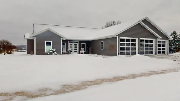 $540,000 | 164 Heinig Way, Holmen, WI 54636