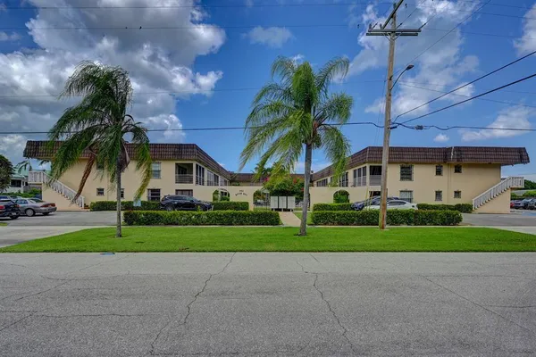 $1,950 | 342 Southwind Drive, North Palm Beach, FL 33408
