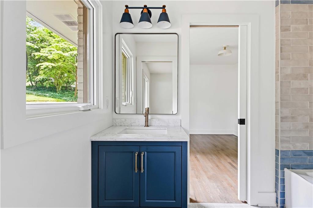 2574 Woodwardia Road Northeast Atlanta, GA 30345 - Photo 25 of 56