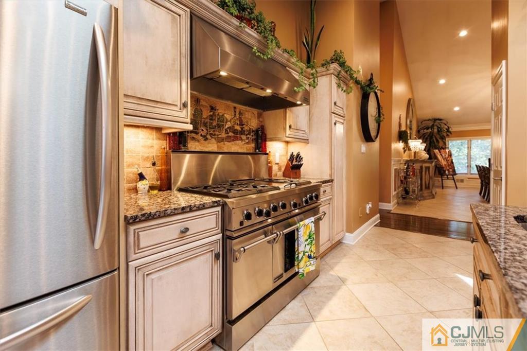 230 Old Forge Road Monroe Township, NJ 08831 - Photo 11 of 68 Gallery Image 11