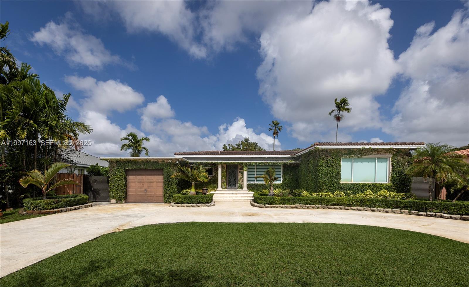 429 Deer Run Miami Springs, FL 33166 - Photo 1 of 41