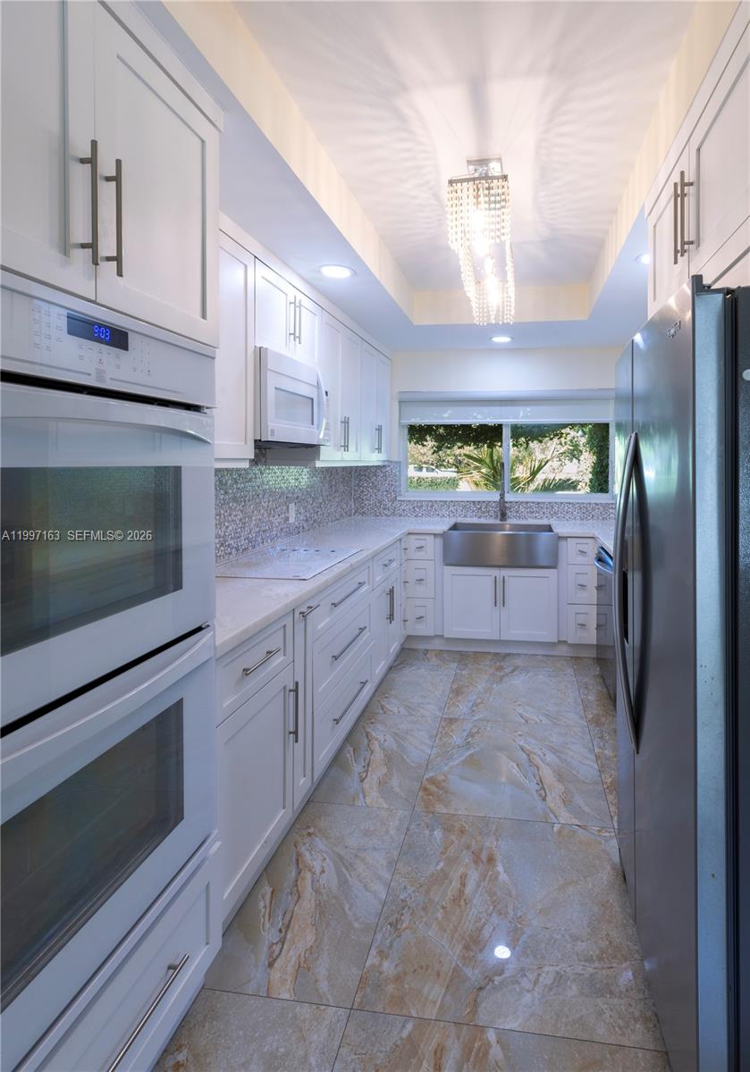 429 Deer Run Miami Springs, FL 33166 - Photo 19 of 41