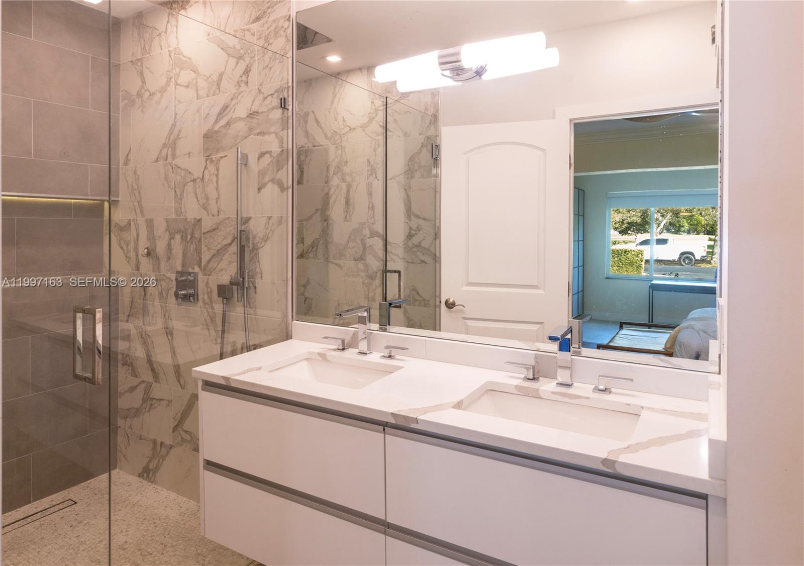 429 Deer Run Miami Springs, FL 33166 - Photo 26 of 41