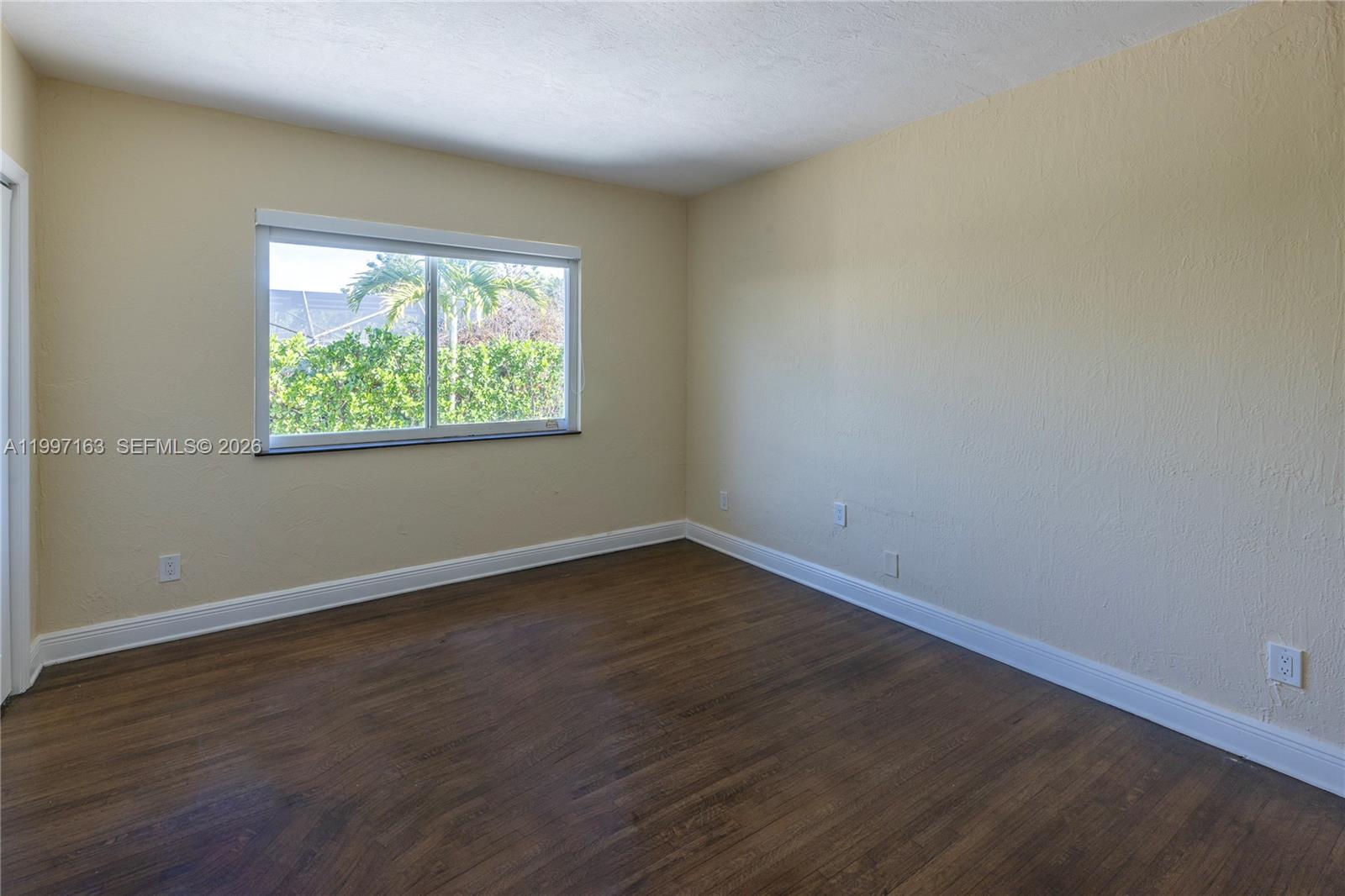 429 Deer Run Miami Springs, FL 33166 - Photo 32 of 41