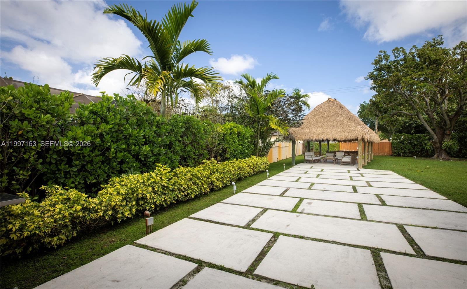 429 Deer Run Miami Springs, FL 33166 - Photo 34 of 41