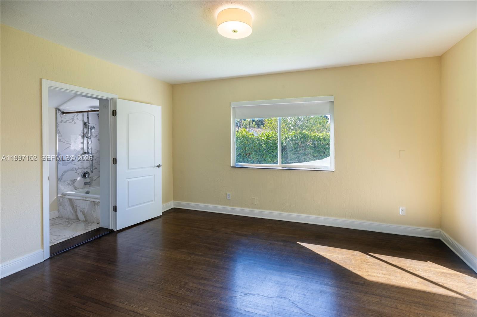 429 Deer Run Miami Springs, FL 33166 - Photo 9 of 41