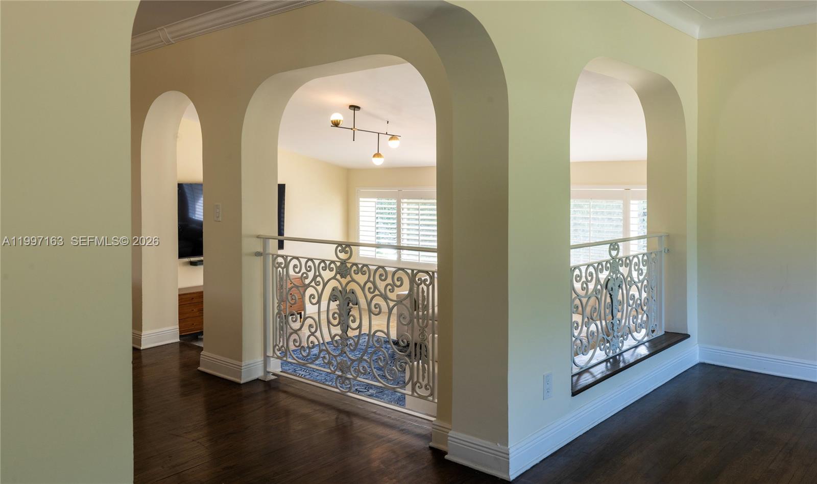 429 Deer Run Miami Springs, FL 33166 - Photo 10 of 41