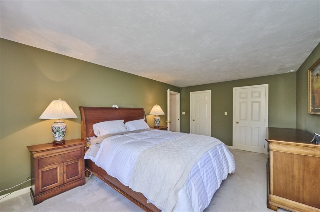 70 Harrington Road Framingham, MA 01701 - Photo 18 of 38