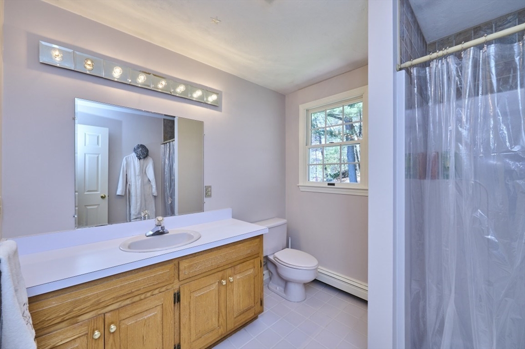 70 Harrington Road Framingham, MA 01701 - Photo 21 of 38