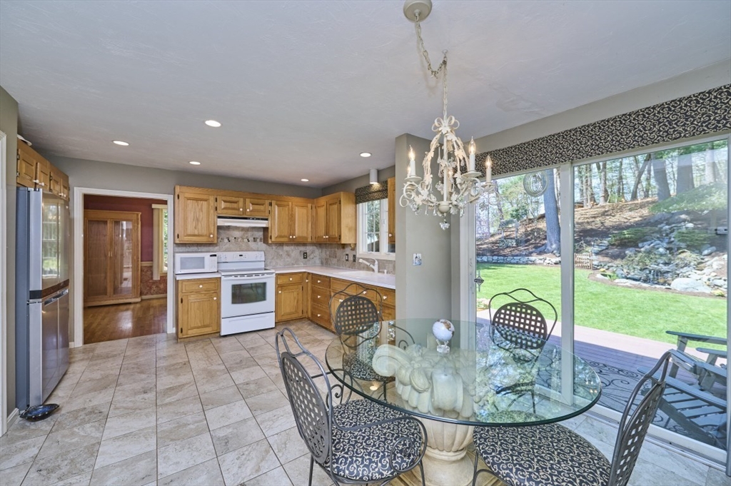 70 Harrington Road Framingham, MA 01701 - Photo 10 of 38