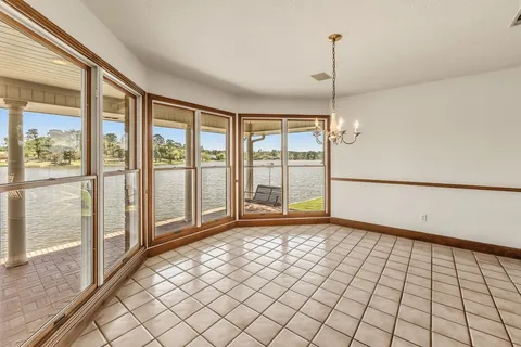 $599,000 | 2008 Wickersham Drive, Huntsville, TX 77340