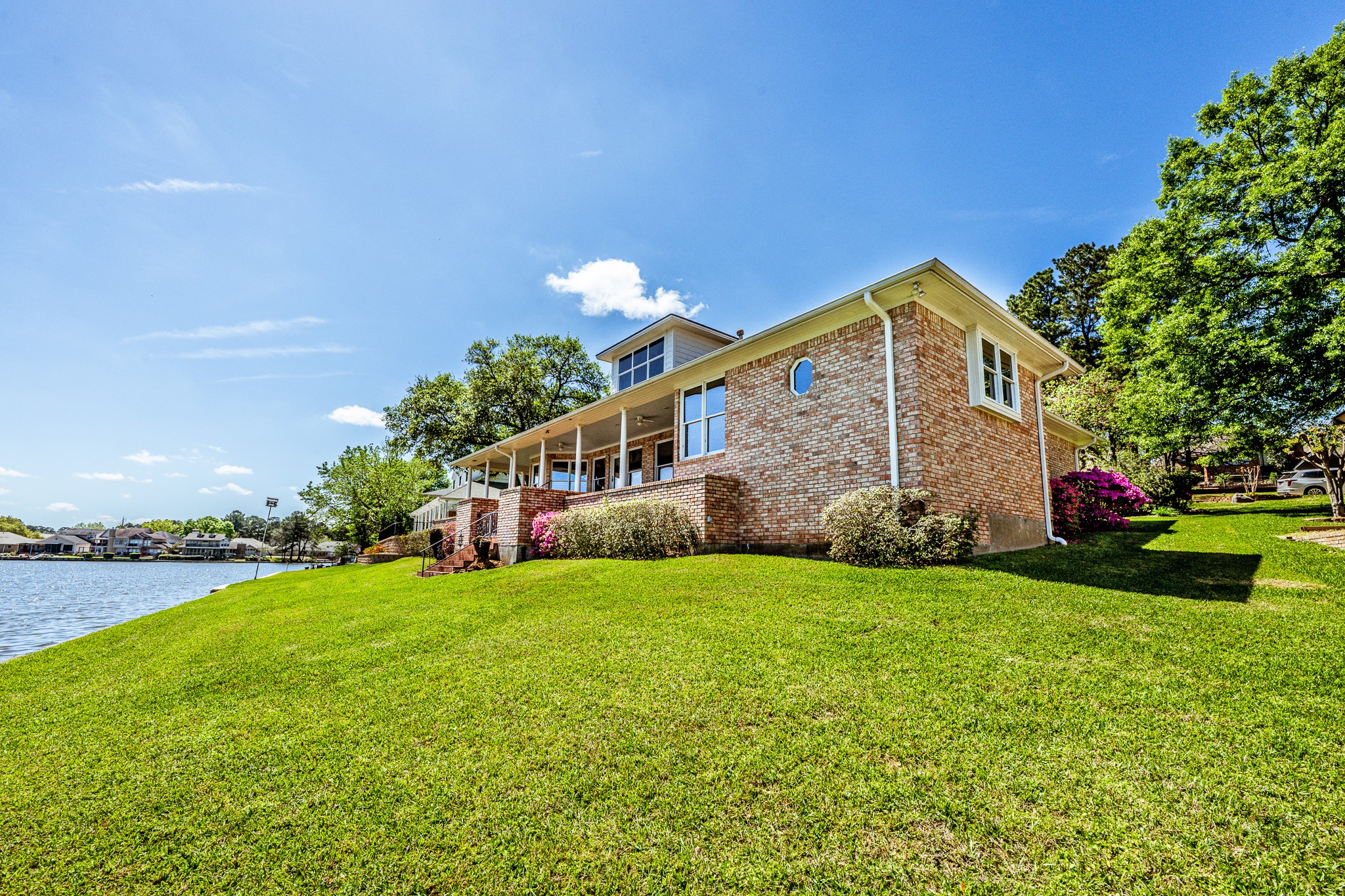 2008 Wickersham Drive Huntsville, TX 77340 - Photo 2 of 44