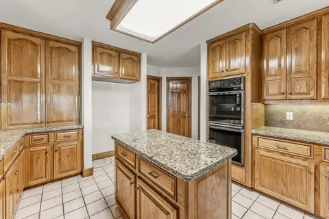 $599,000 | 2008 Wickersham Drive, Huntsville, TX 77340