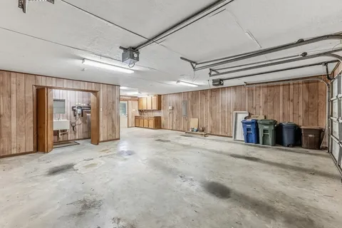 $599,000 | 2008 Wickersham Drive, Huntsville, TX 77340