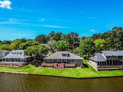 $599,000 | 2008 Wickersham Drive, Huntsville, TX 77340