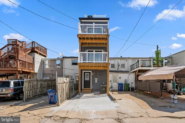 $4,100 | 1724 South Hanover Street, Baltimore, MD 21230