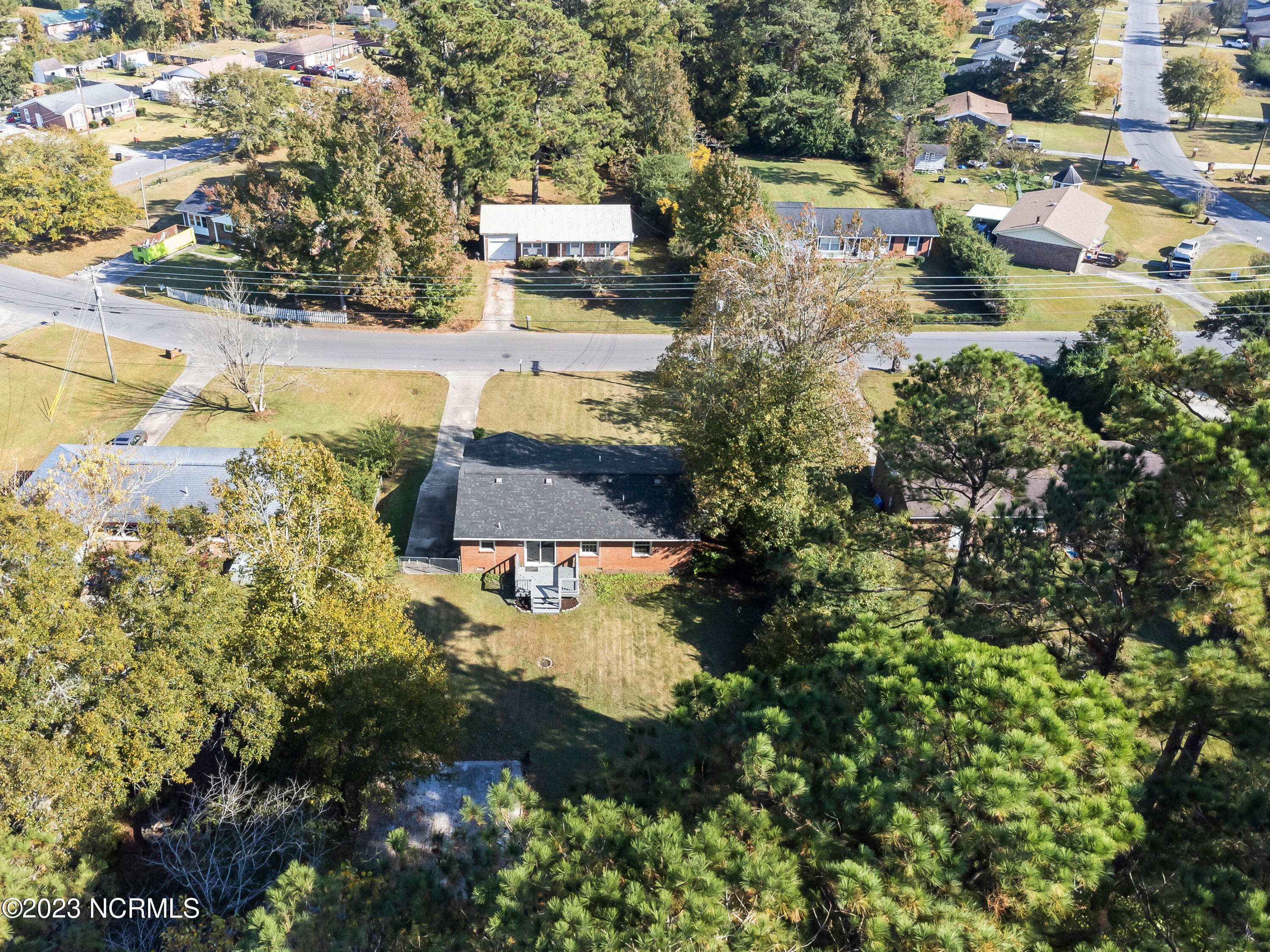 27 Victoria Road Jacksonville, NC 28546 - Photo 26 of 32 28