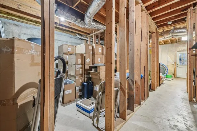 $599,000 | 342 Breezewood Court, Suwanee, GA 30024