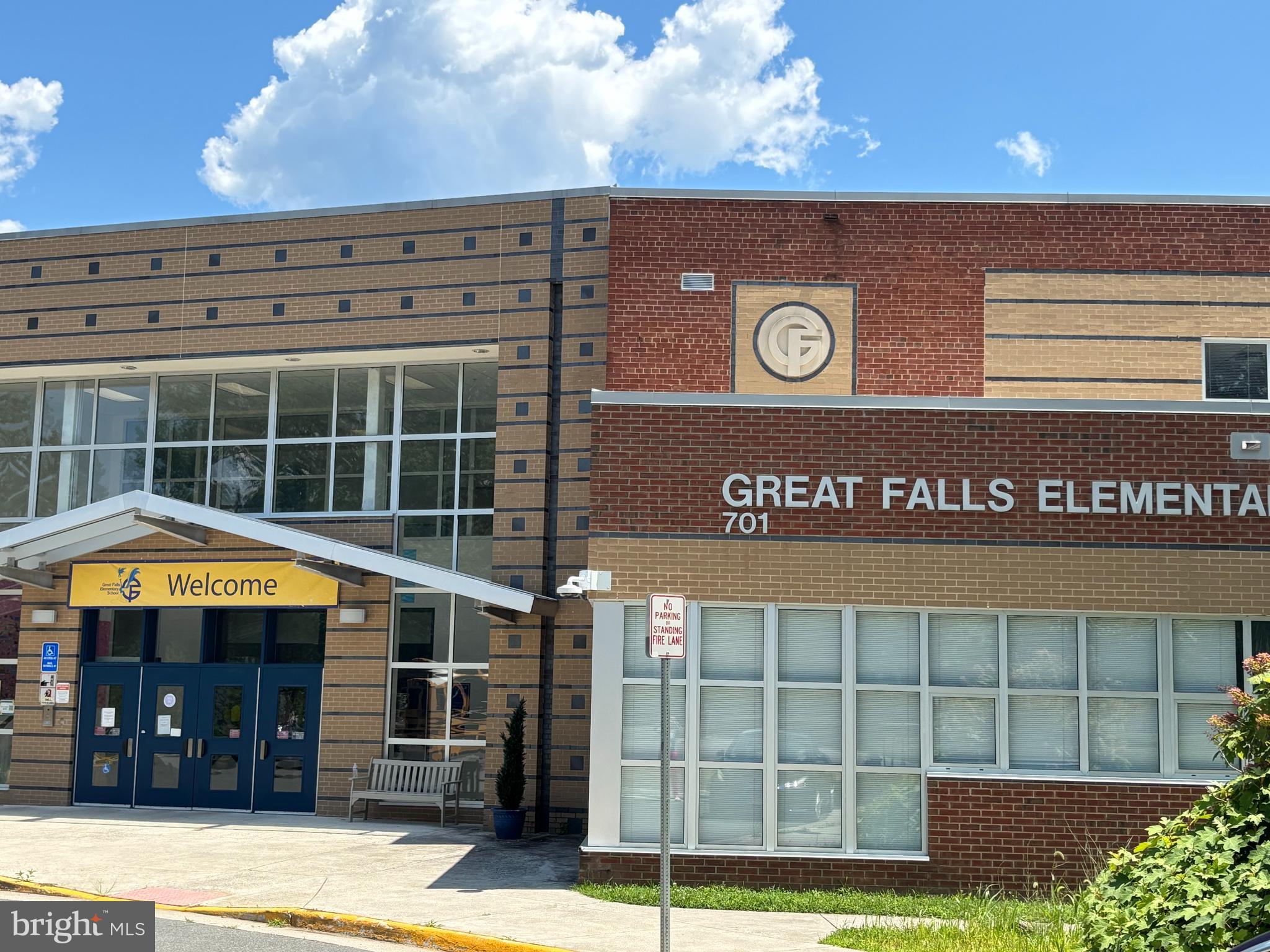 650 Walker Road Great Falls, VA 22066 - Photo 35 of 35 Great Falls Elementary School - across the street