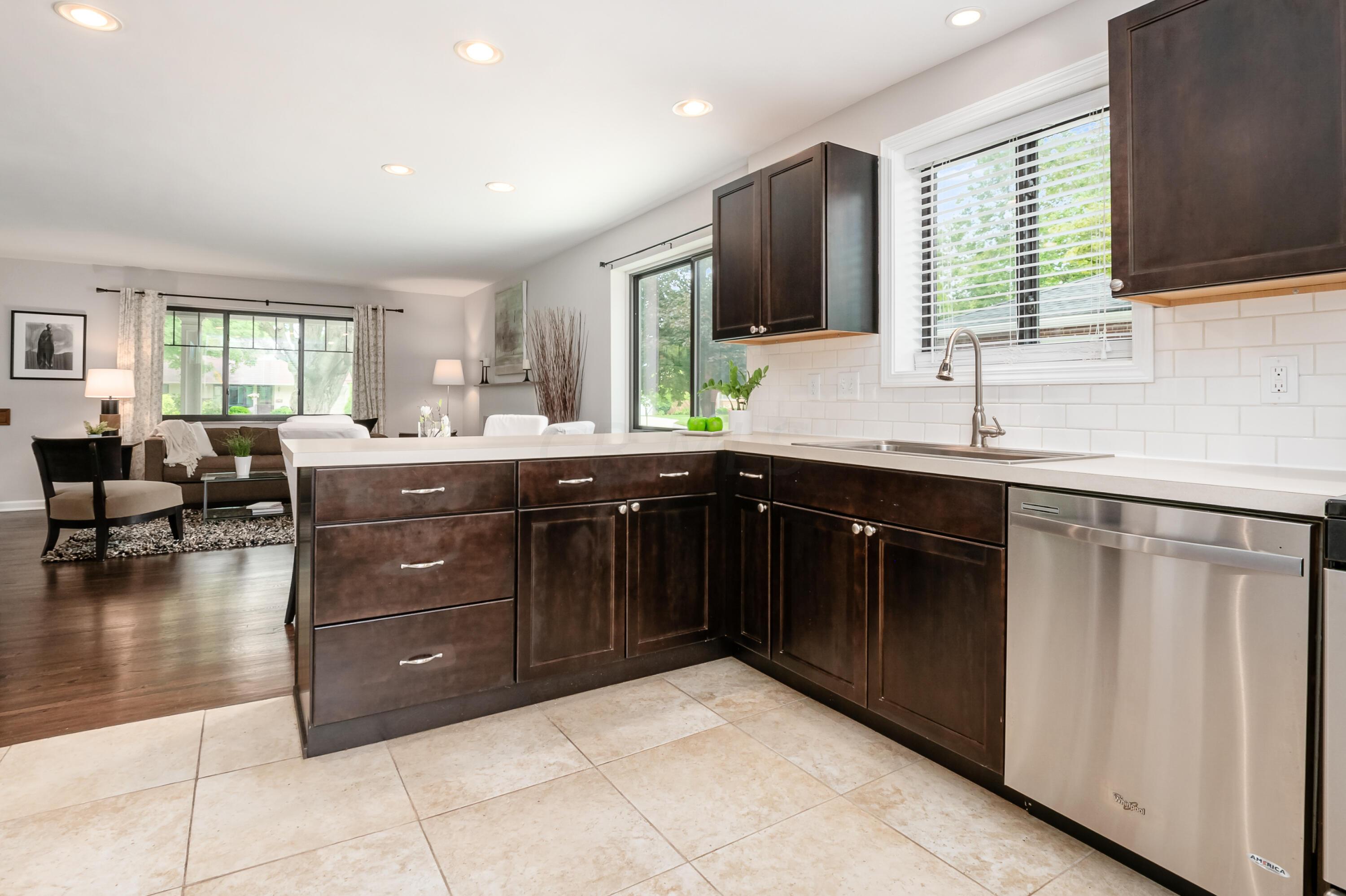 1929 Milden Road Upper Arlington, OH 43221 - Photo 14 of 36 Kitchen