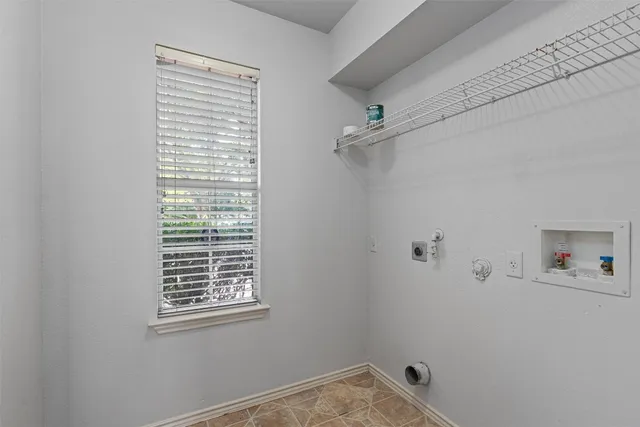 $1,850 | 14813 Falling Stone Lane, Pflugerville, TX 78660