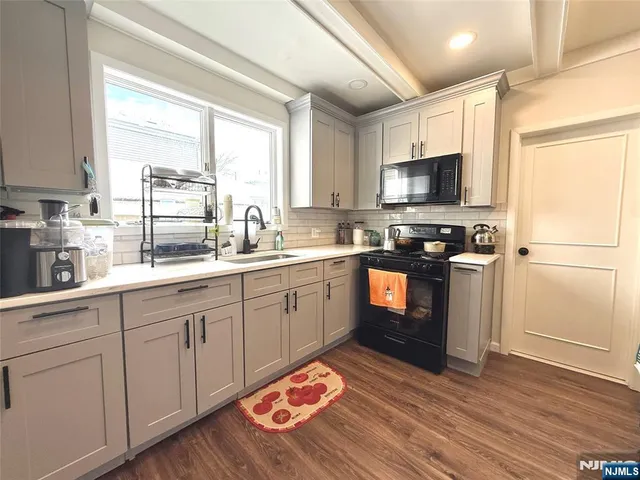 $3,400 | 27 Honiss Street, Belleville, NJ 07109