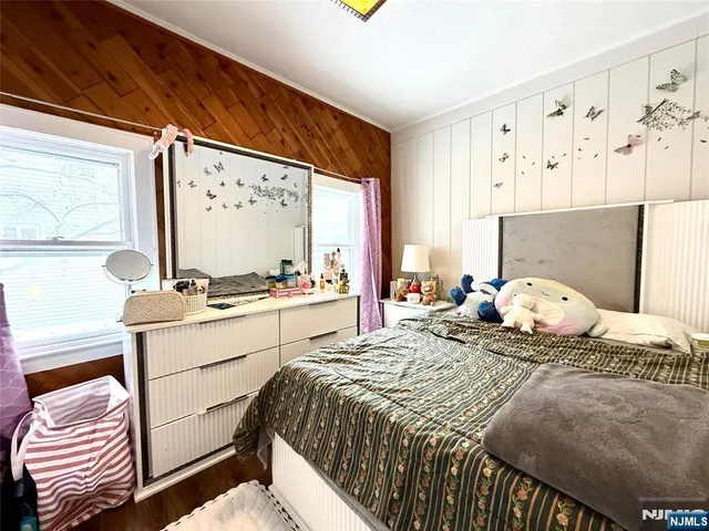 $3,400 | 27 Honiss Street, Belleville, NJ 07109