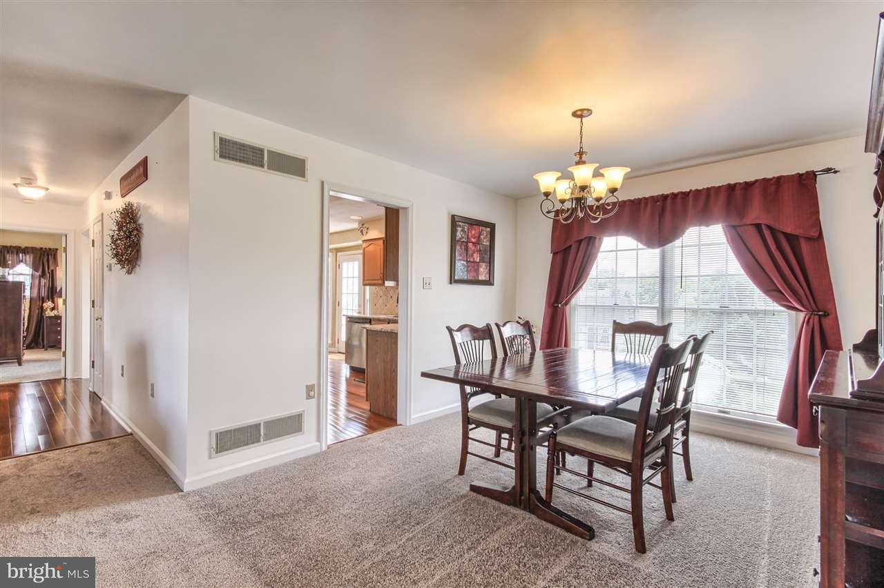 34 Wetherburn Road Enola, PA 17025 - Photo 6 of 25 Gallery Image 6