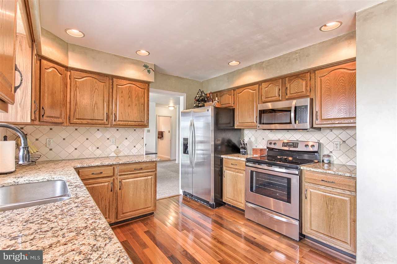 34 Wetherburn Road Enola, PA 17025 - Photo 9 of 25 Gallery Image 9