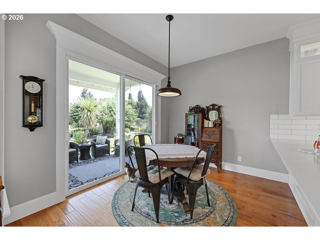 39457 Walterville Lane Springfield, OR 97478 - Photo 14 of 48