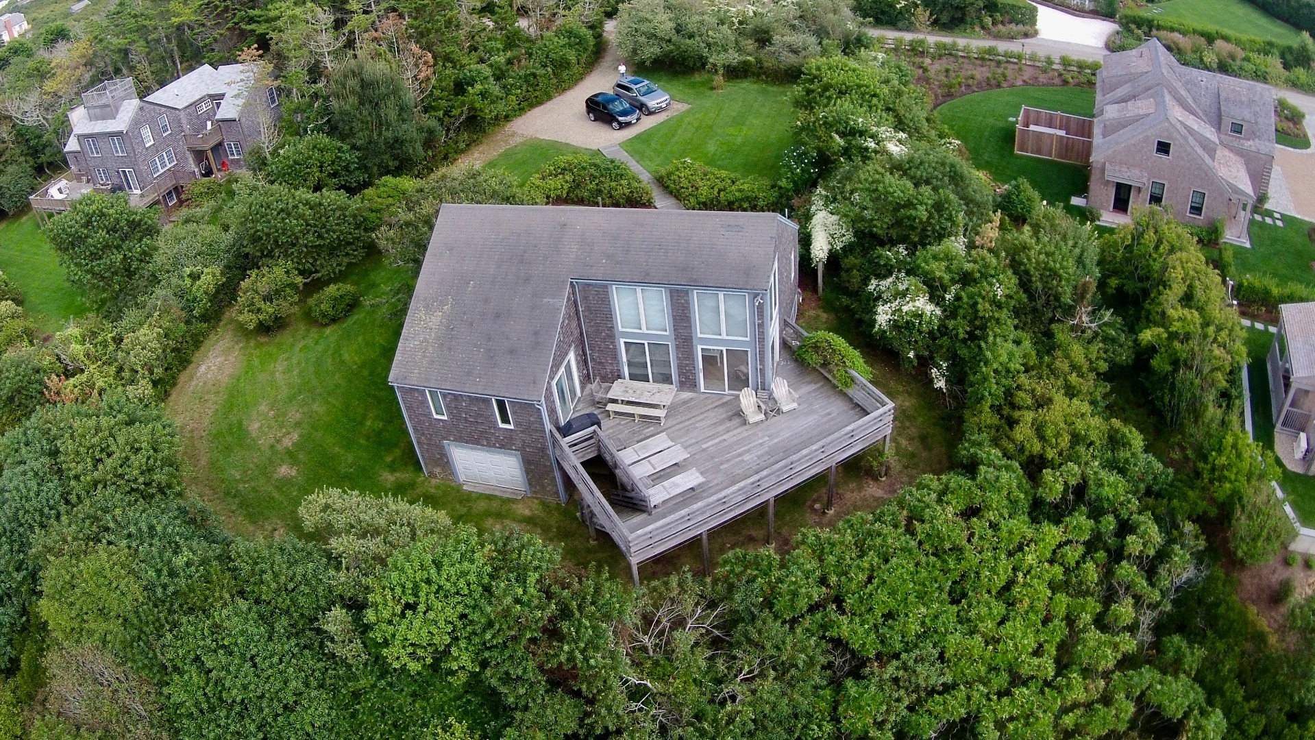 17 Starbuck Road Nantucket, MA 02554 - Photo 4 of 35 Gallery Image 4