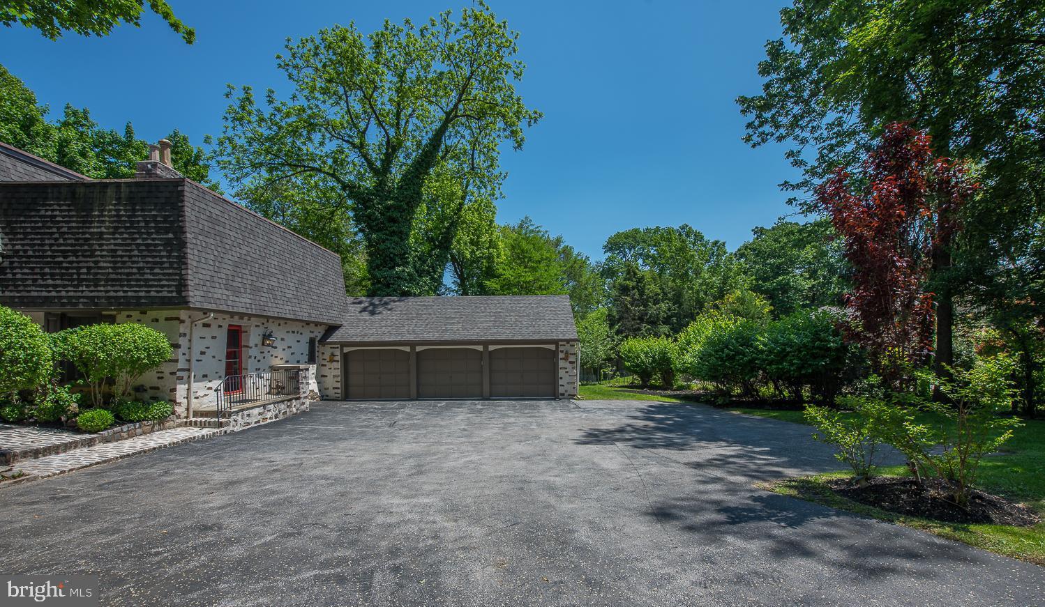 421 Old Gulph Road Penn Valley, PA 19072 - Photo 22 of 25