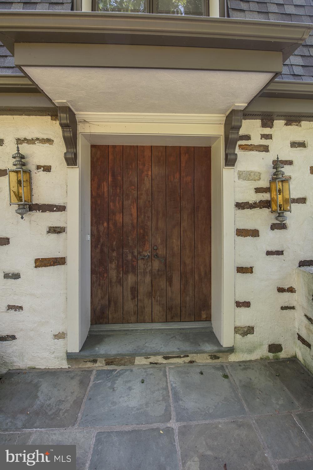 421 Old Gulph Road Penn Valley, PA 19072 - Photo 4 of 25