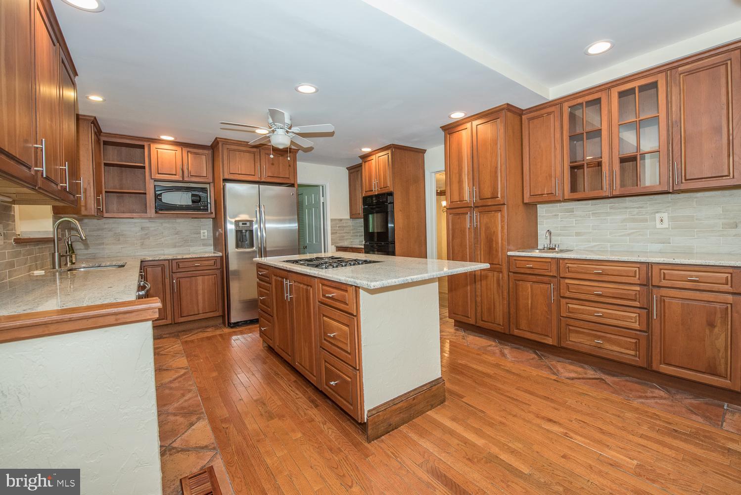 421 Old Gulph Road Penn Valley, PA 19072 - Photo 10 of 25