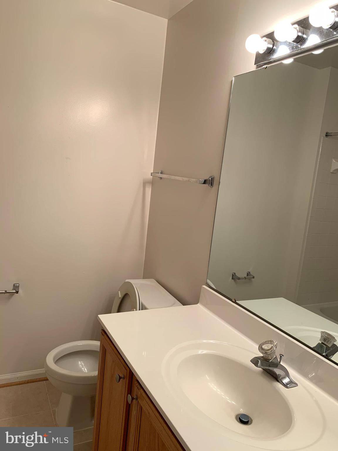 43171 Gatwick Square Ashburn, VA 20147 - Photo 14 of 28