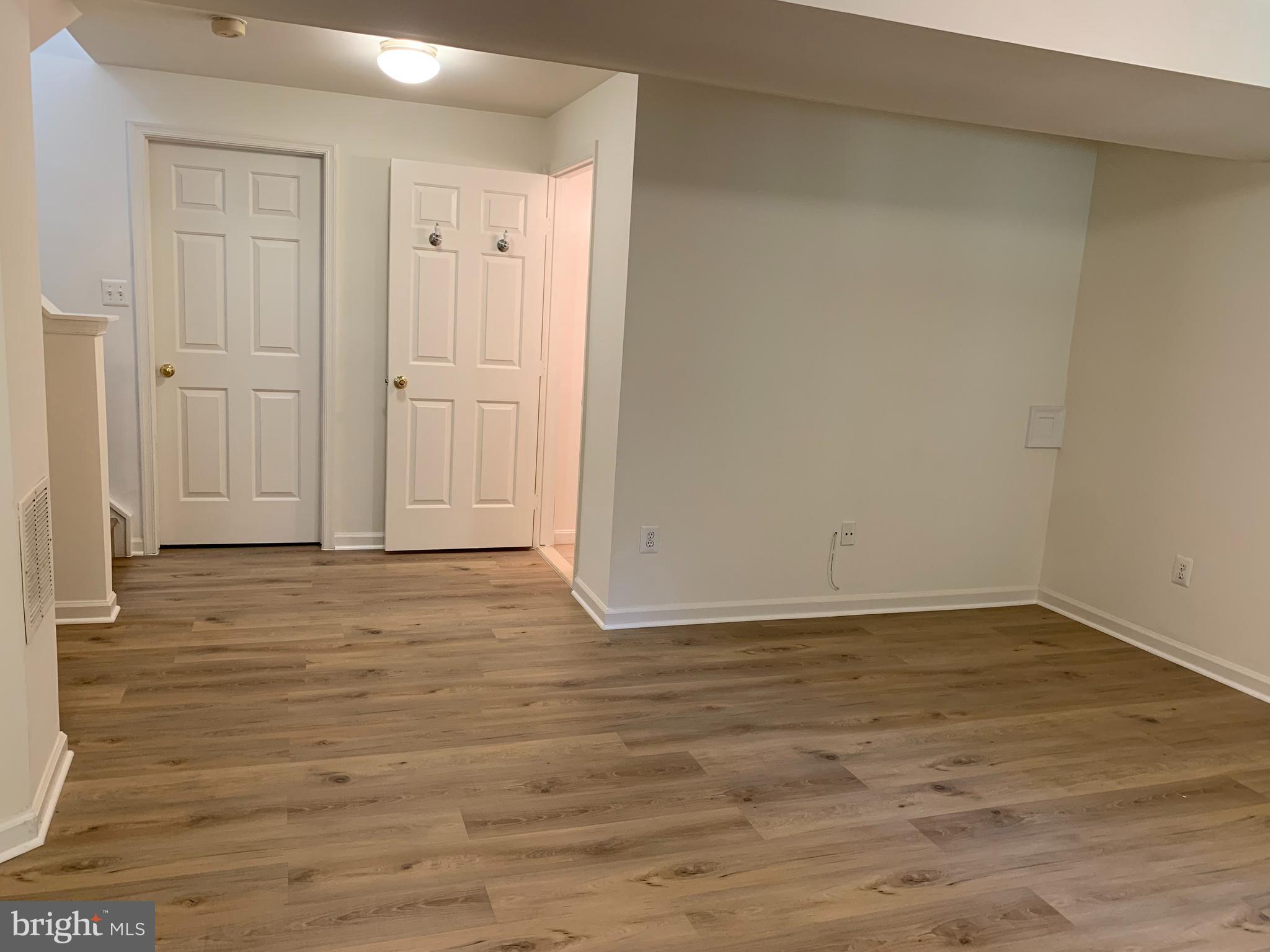 43171 Gatwick Square Ashburn, VA 20147 - Photo 24 of 28