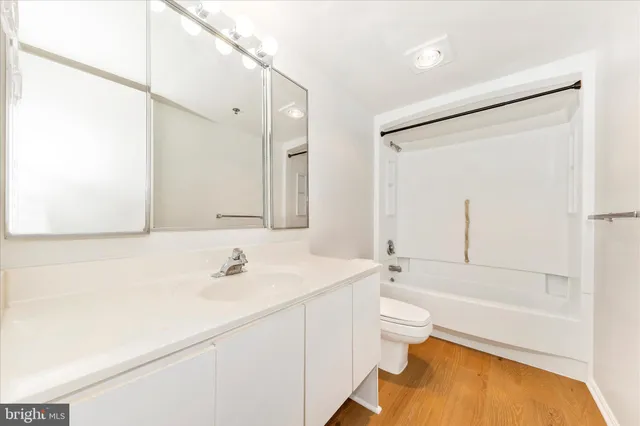 a close up of a bathtub