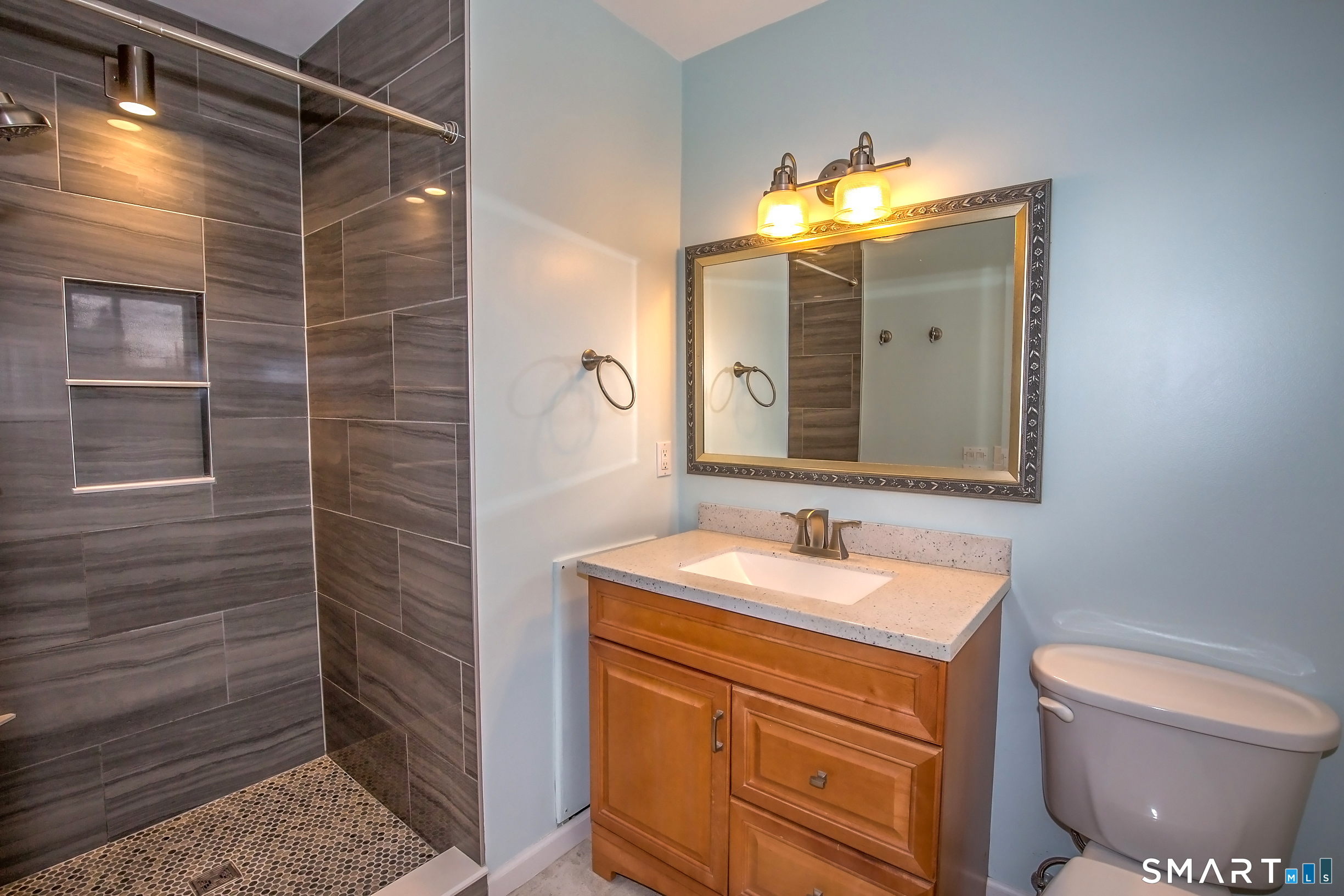 80 Brewster Road Enfield, CT 06082 - Photo 17 of 32